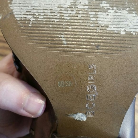 BCBGIRLS Brown Cowboy Ankle Booties EUC sz 8 - Picture 6 of 13